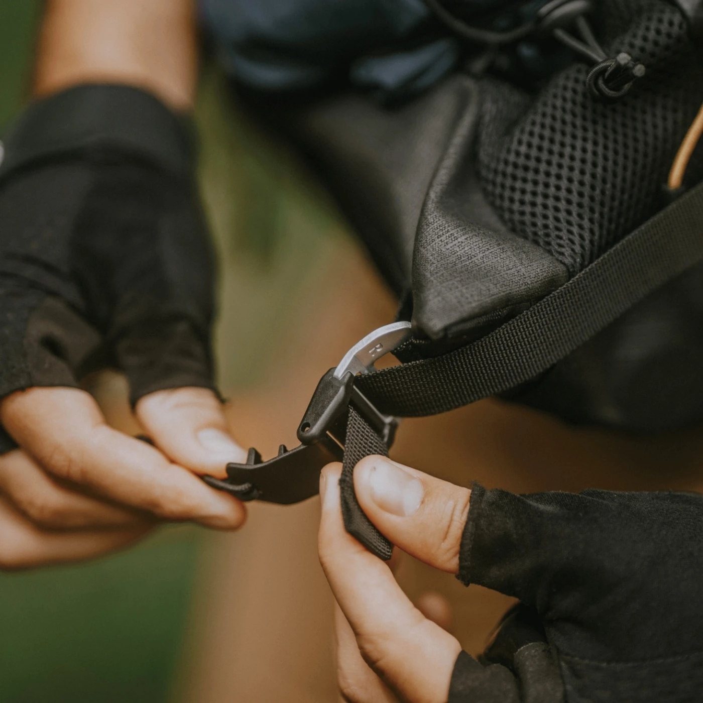 Topeak Hip Pack - 3 L - Black 12 Topeak Hip Pack - 3 L - Black - Image 10