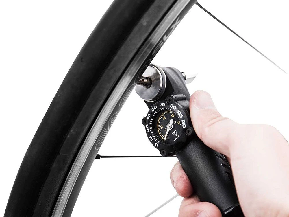 Topeak Roadie DA_G Mini Pumps (Gauge) | Bike-Discount 6 Topeak Roadie DA_G Mini Pumps (Gauge) | Bike-Discount - Image 4