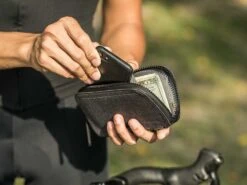 Topeak Cycling Wallet Smartphone Cases | Bike-Discount -Topeak Topeak Cycling Wallet TC2305B f 1280x1280
